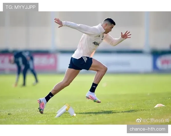 桑普多利亚新赛季阵容深度升级,备战迎来竞争力与挑战双重考验 桑普多利亚新赛季阵容深度升级,备战迎来竞争力与挑战双重考验